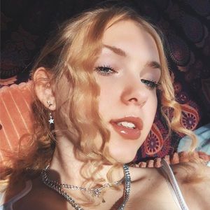 Meet your Posher, Maiah